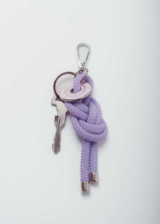 Llavero Nudo Celta Lila